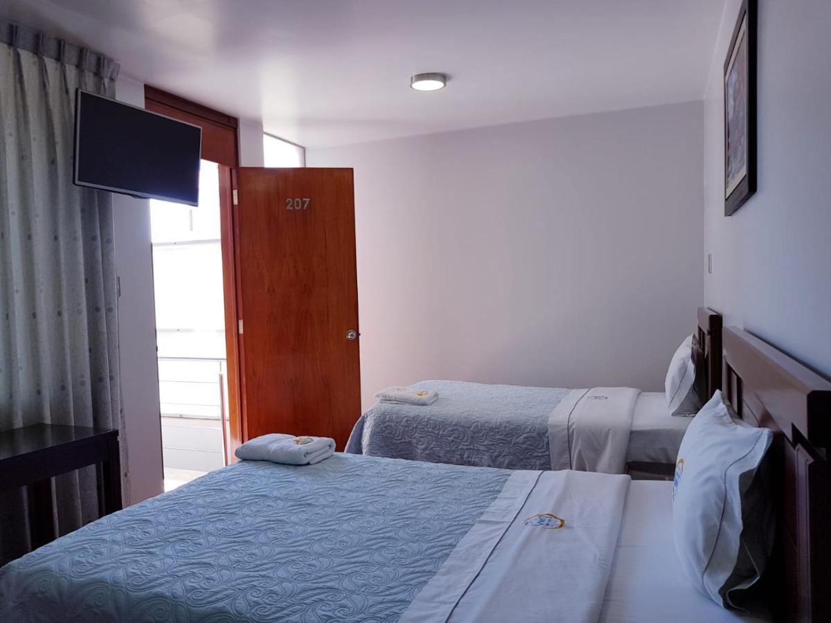 Hostal Luz De Luna Atico Zewnętrze zdjęcie