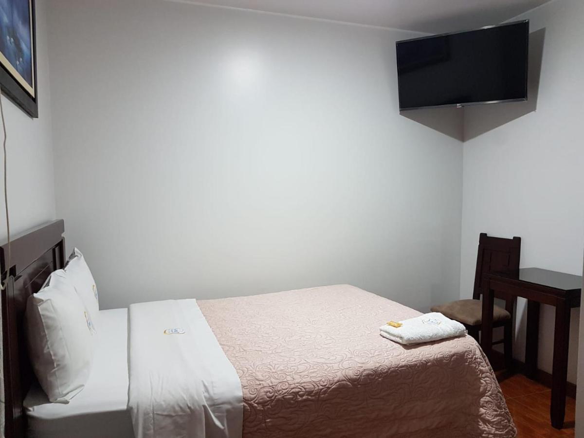 Hostal Luz De Luna Atico Zewnętrze zdjęcie